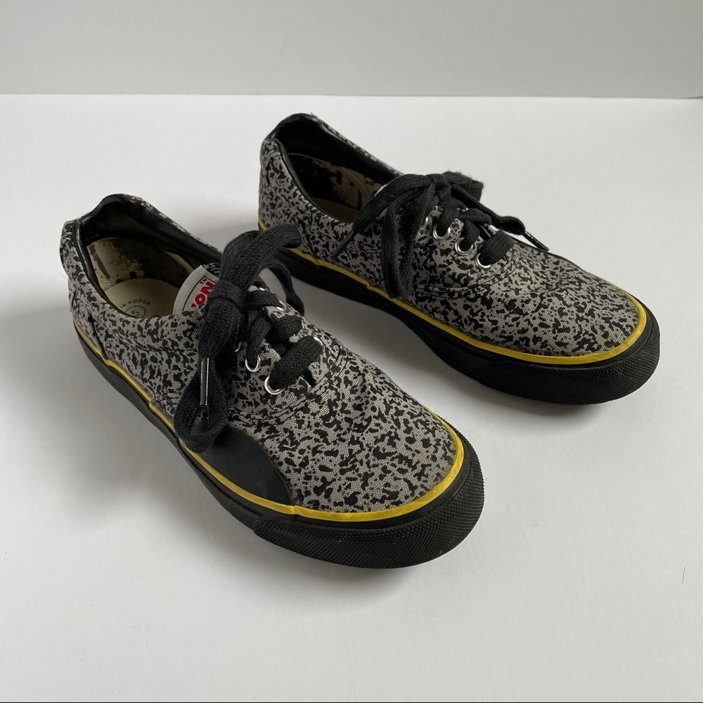 Vintage 90s Vision Street Wear Skate Shoes
